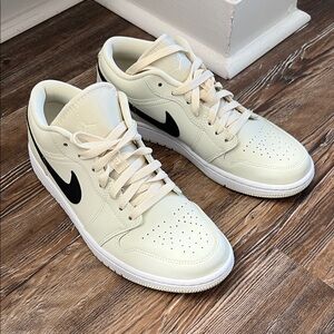 Jordan Women's Sneakers in Cream and Black